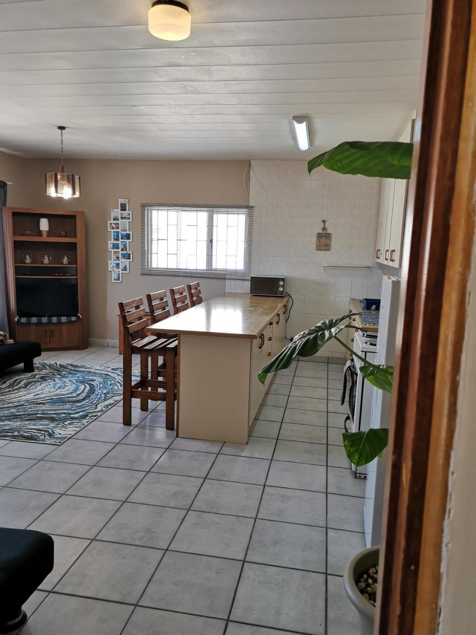 Starfish Guesthouse Lüderitz Zewnętrze zdjęcie