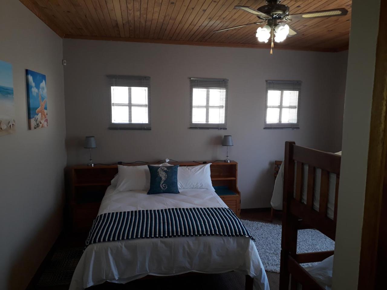 Starfish Guesthouse Lüderitz Zewnętrze zdjęcie