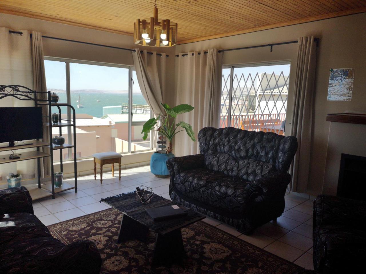 Starfish Guesthouse Lüderitz Zewnętrze zdjęcie