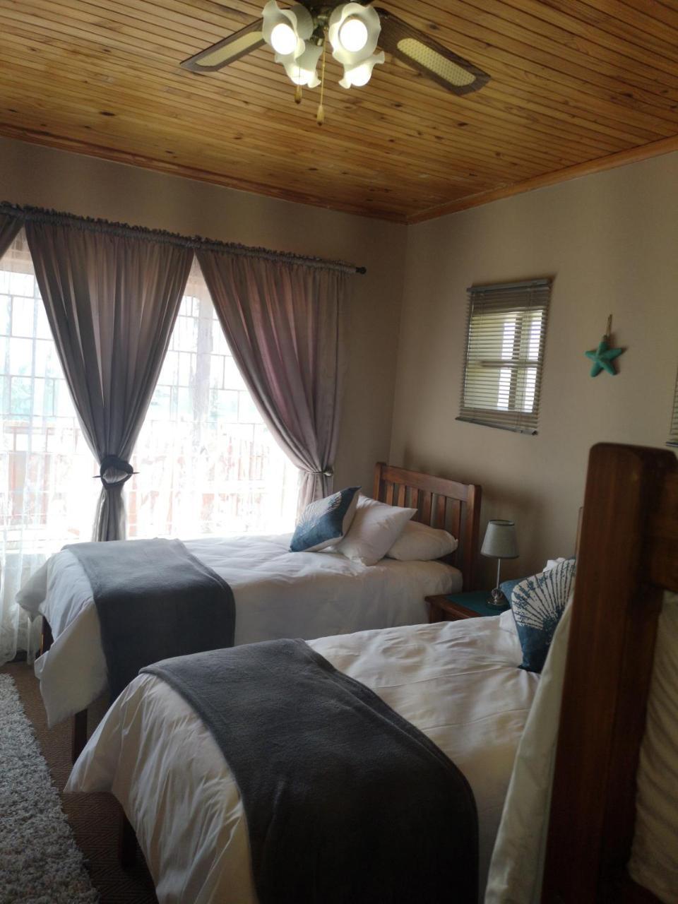 Starfish Guesthouse Lüderitz Zewnętrze zdjęcie