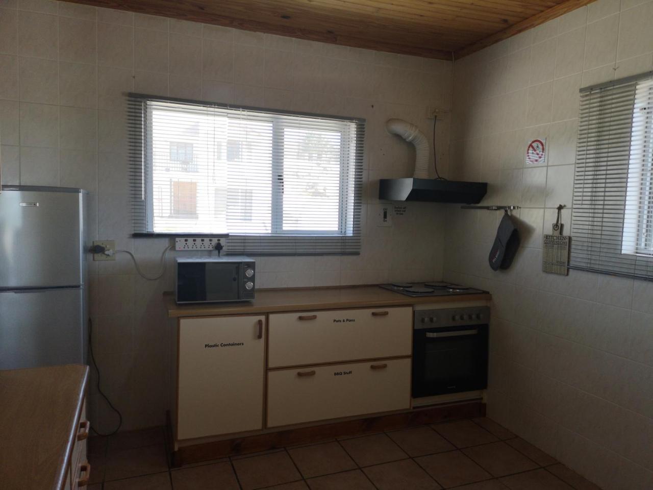 Starfish Guesthouse Lüderitz Zewnętrze zdjęcie